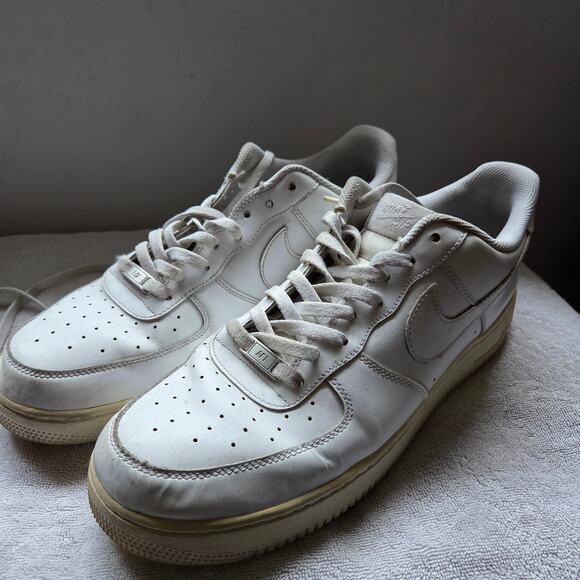 Nike Air Force 1 White Mid-Tops 2021 Sneaker - Men's Size 15 - Picture 5 of 7